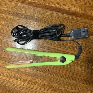 1” CHI straightener